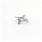 Wave Flow Silver Ring – Trendy Fluid Design Ring for Girls
