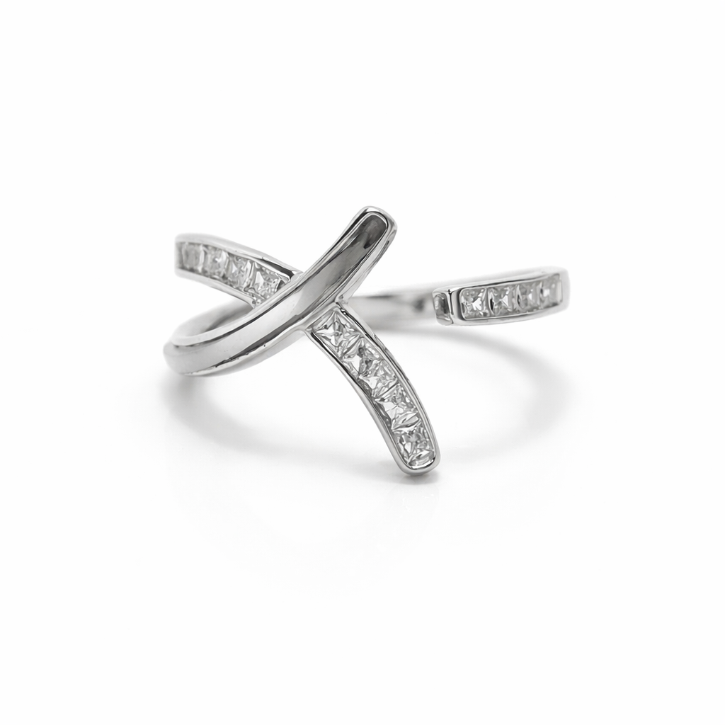 Minimal Twist 925 Silver Ring – Textured Design Ring for Daily Styling