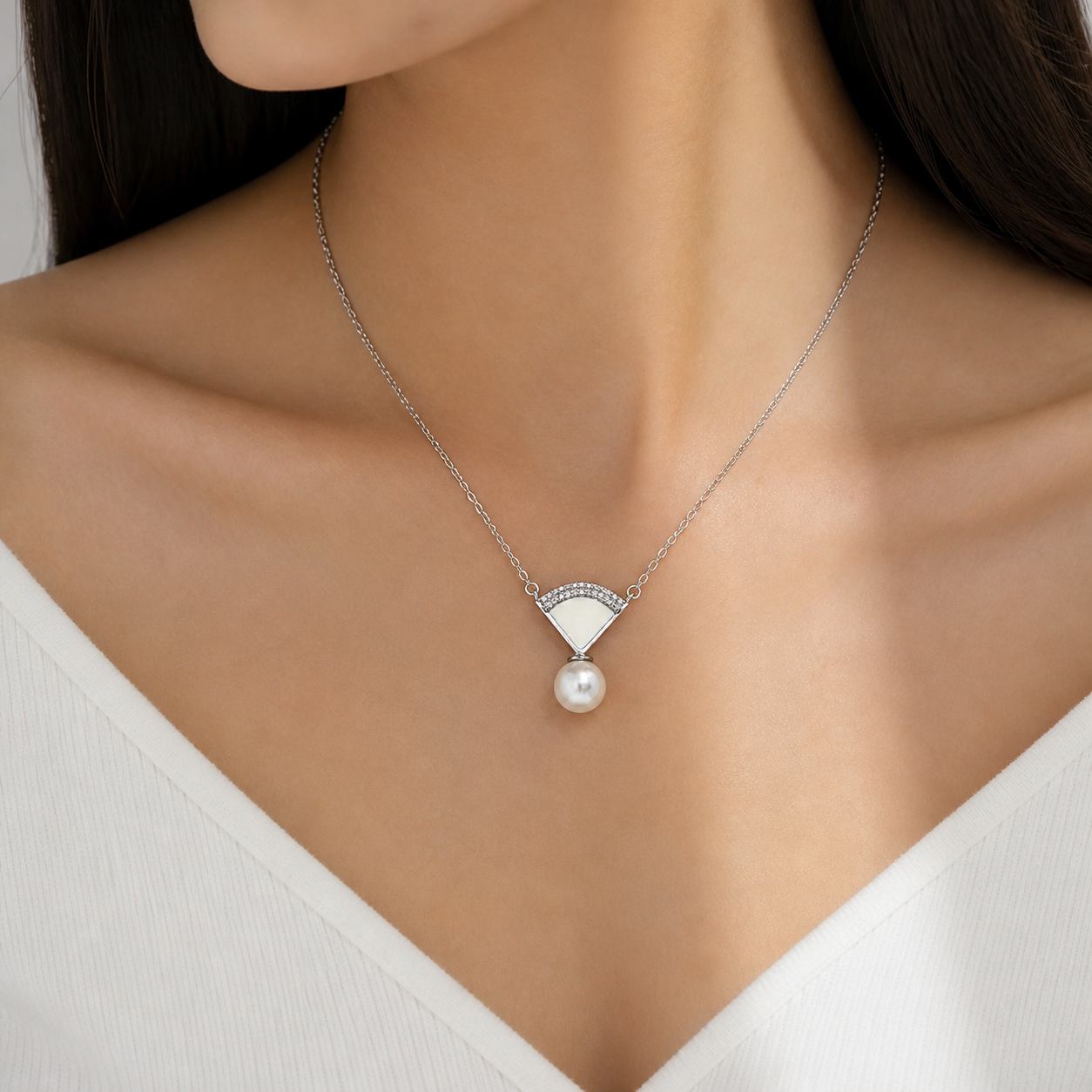 Luxe Loop 925 Silver Necklace