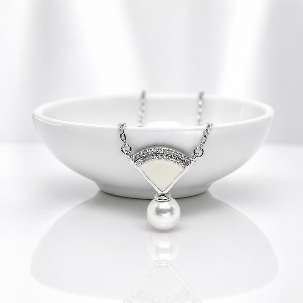 Luxe Loop 925 Silver Necklace