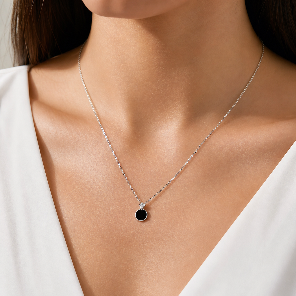 925 Silver Black Onyx Pendant Necklace – Elegant Round Chain for Women