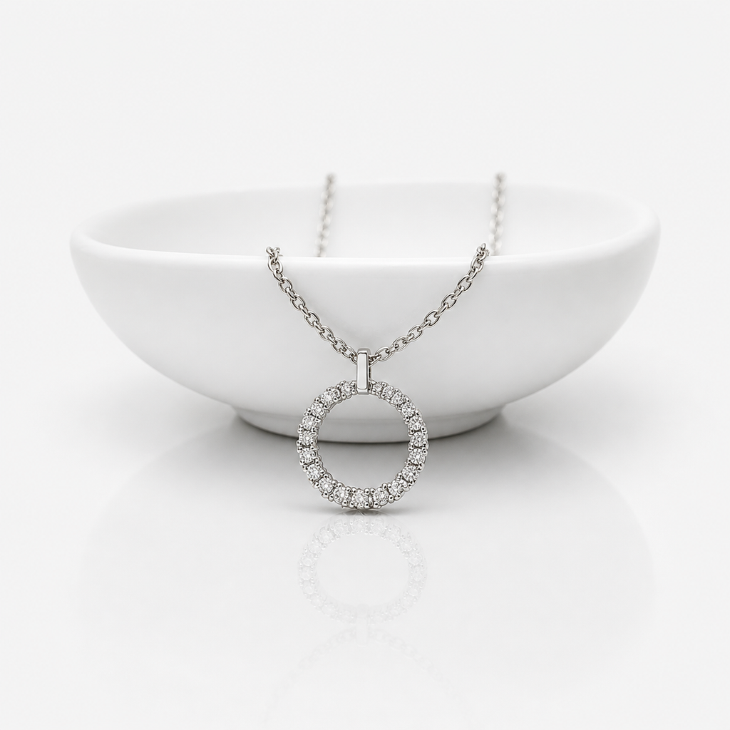 925 Silver Circle Diamond Pendant Necklace – Elegant Everyday Chain