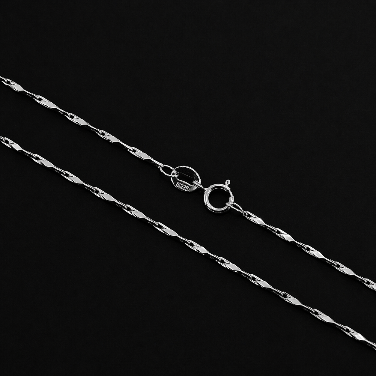 Classic 925 Silver Chain - Put these on. Feel different.