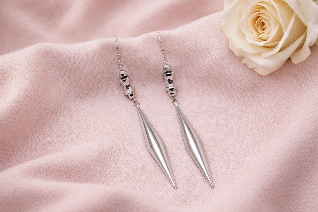 Silver Luxurious & Emotional 925 Earring - Work hard. Shine harder.