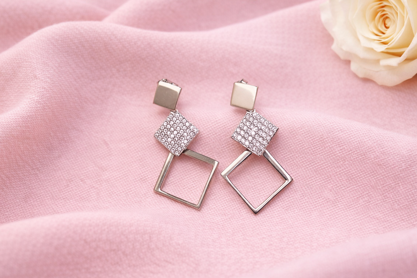 Unique Earrings in 925 Silver - Because confidence deserves sparkle.