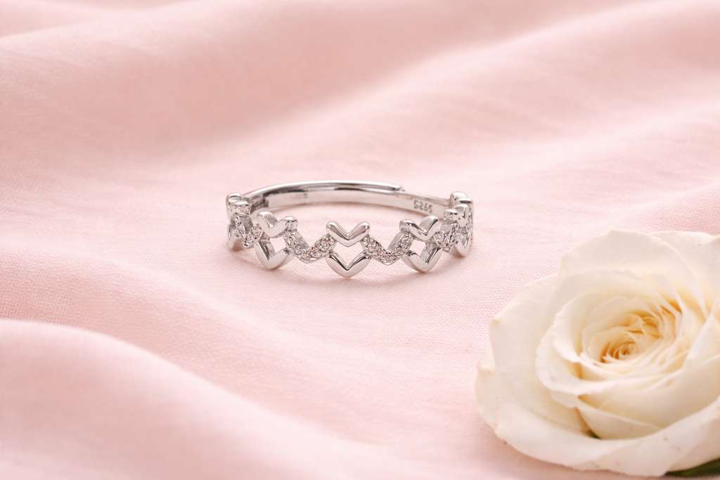 Silver Eternal Hearts Ring