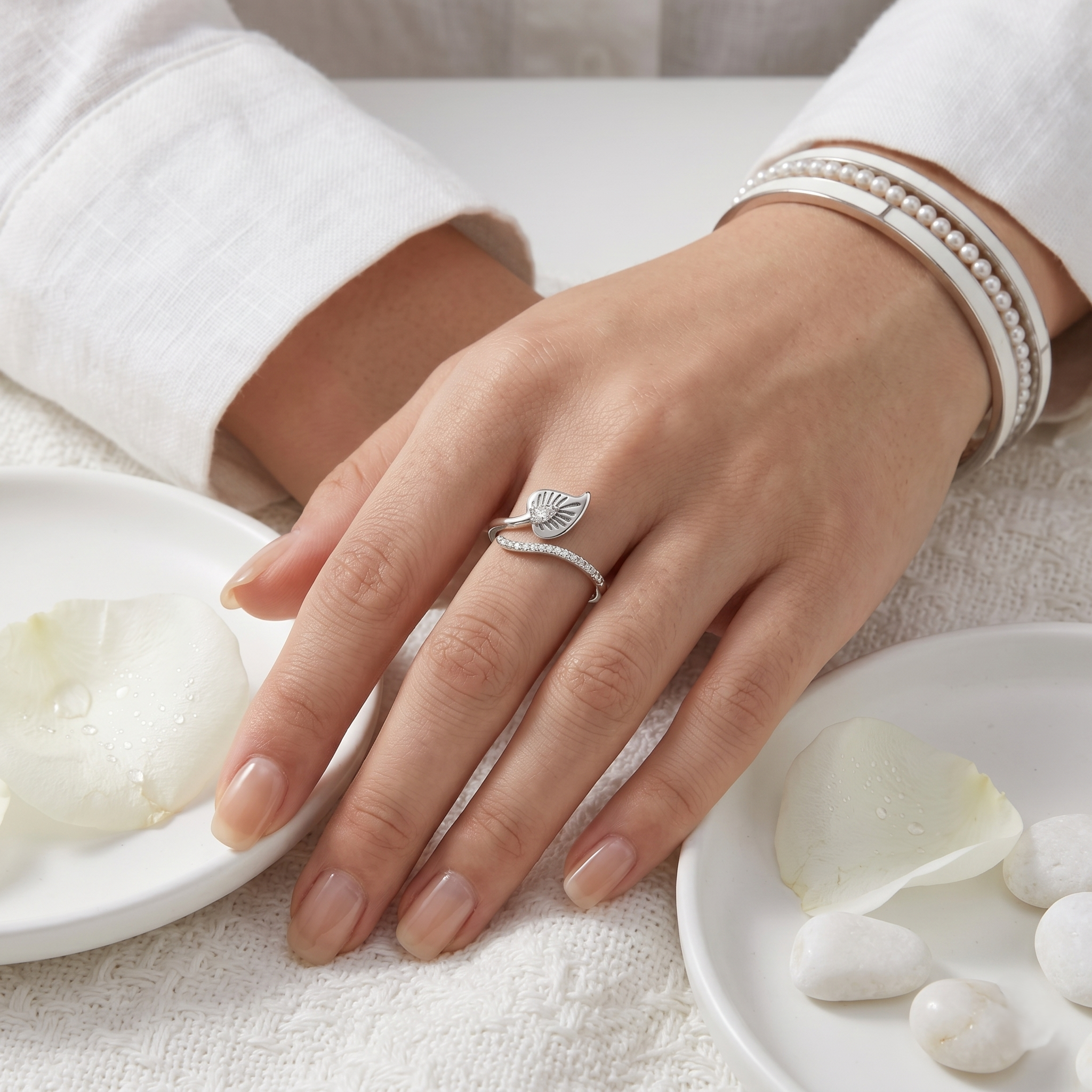 Auré Love Sculpture 925 Silver Ring