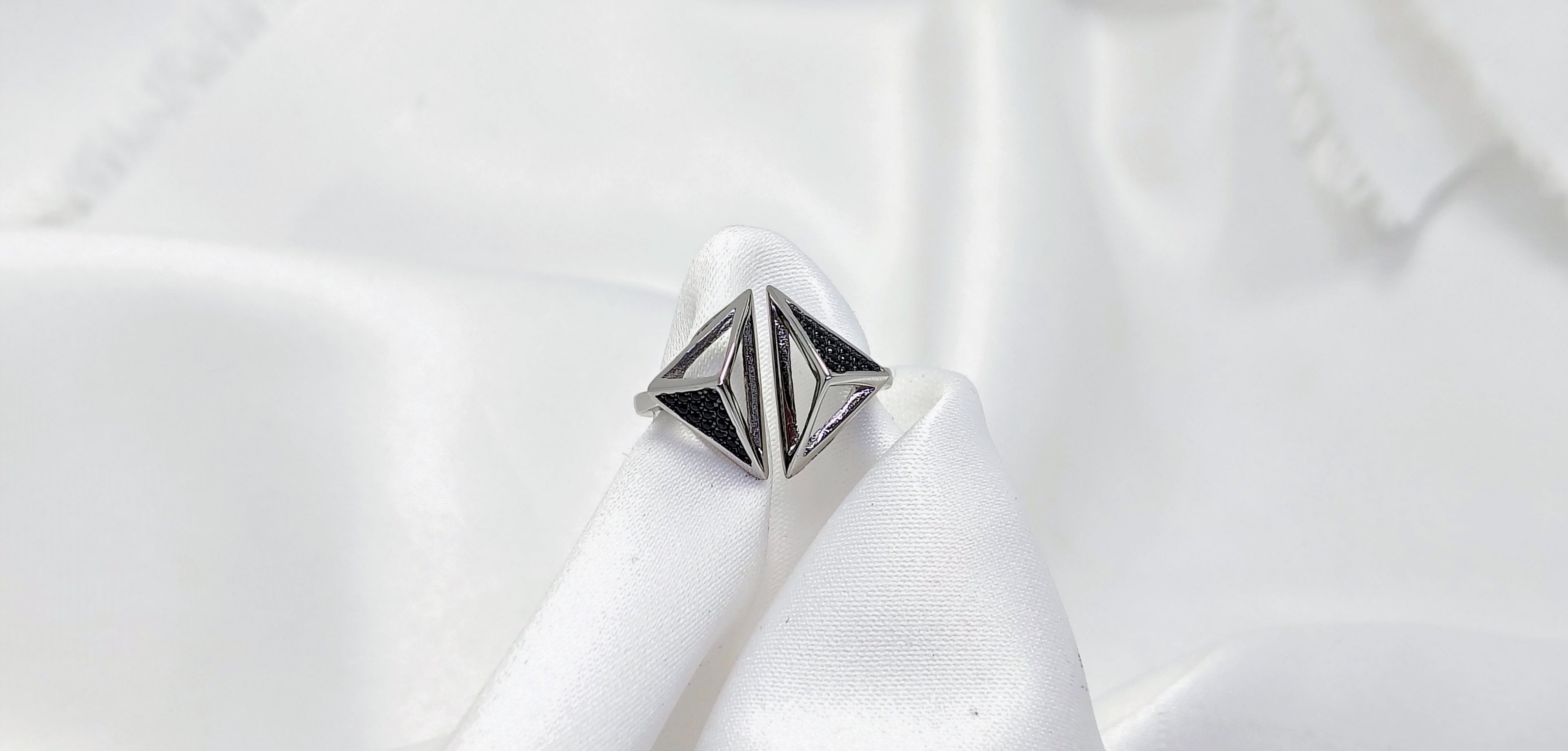 Minimalist 925 Sterling Silver Band - Designed to catch the light beautifully.