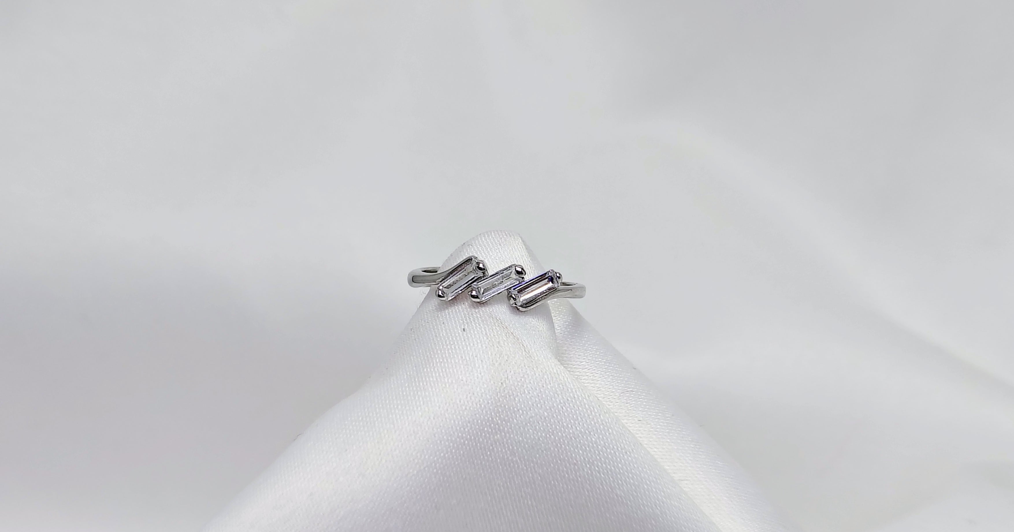 Triple Emerald & Diamond 925 Silver Ring – Designed to catch the light beautifully.