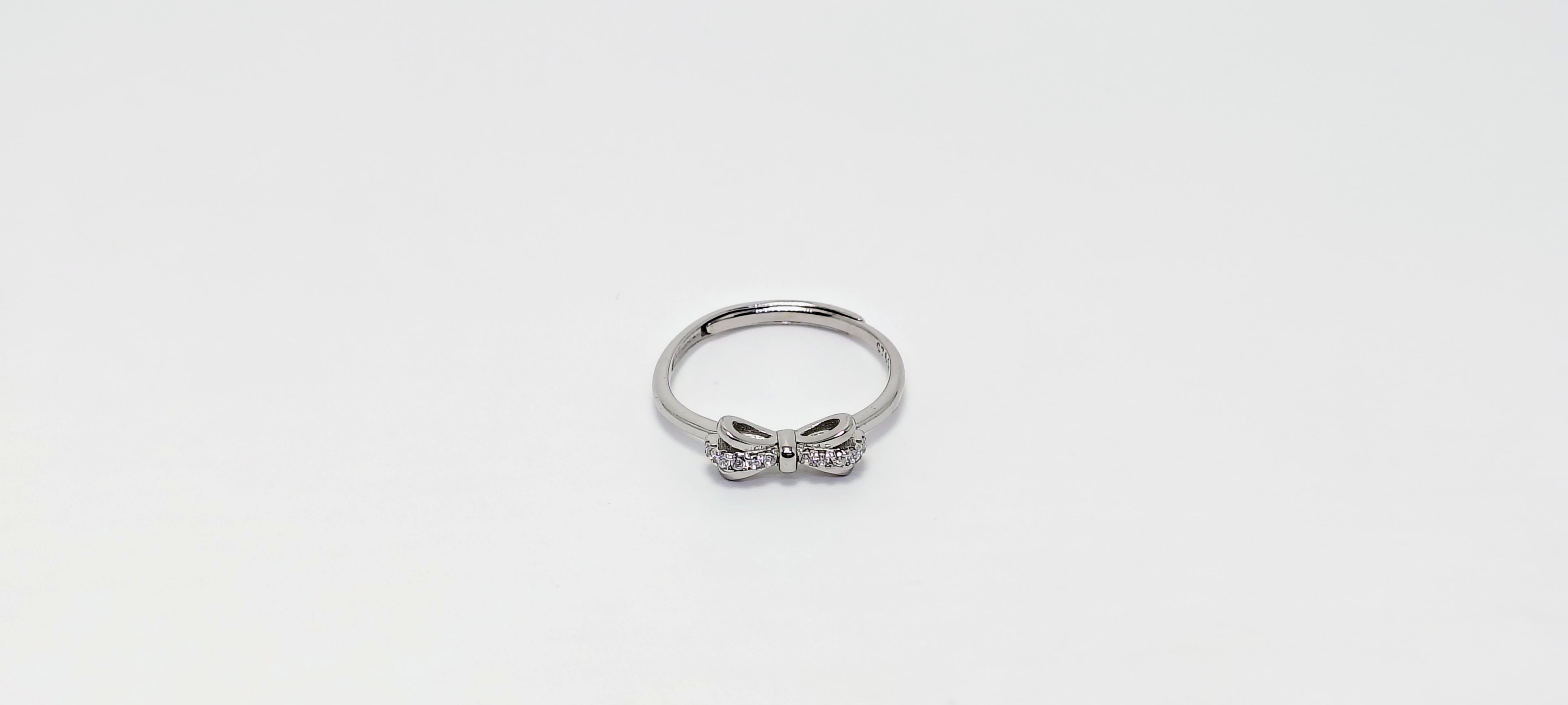 Silver ring with small stones 