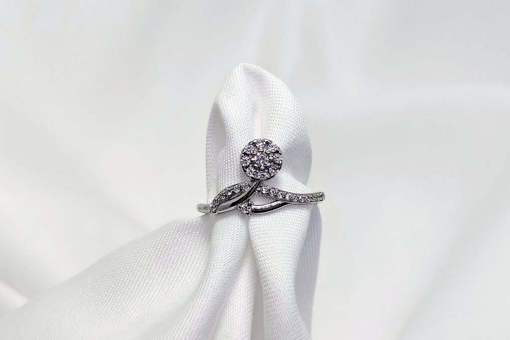 Silver Modern Muse Ring