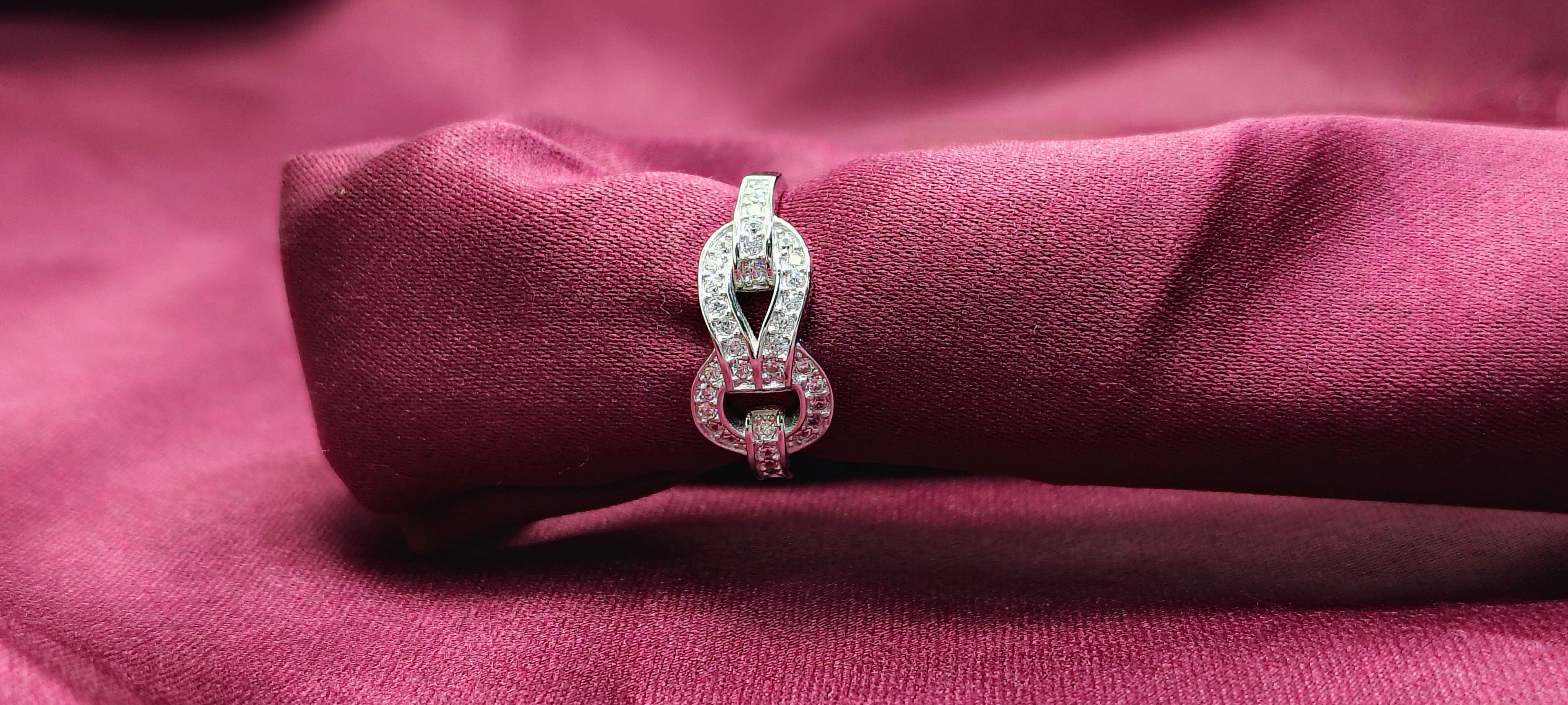 Classic 925 Sterling Silver Ring – Sleek & Modern