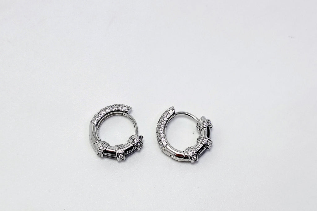 Pair of silver hoop earrings 