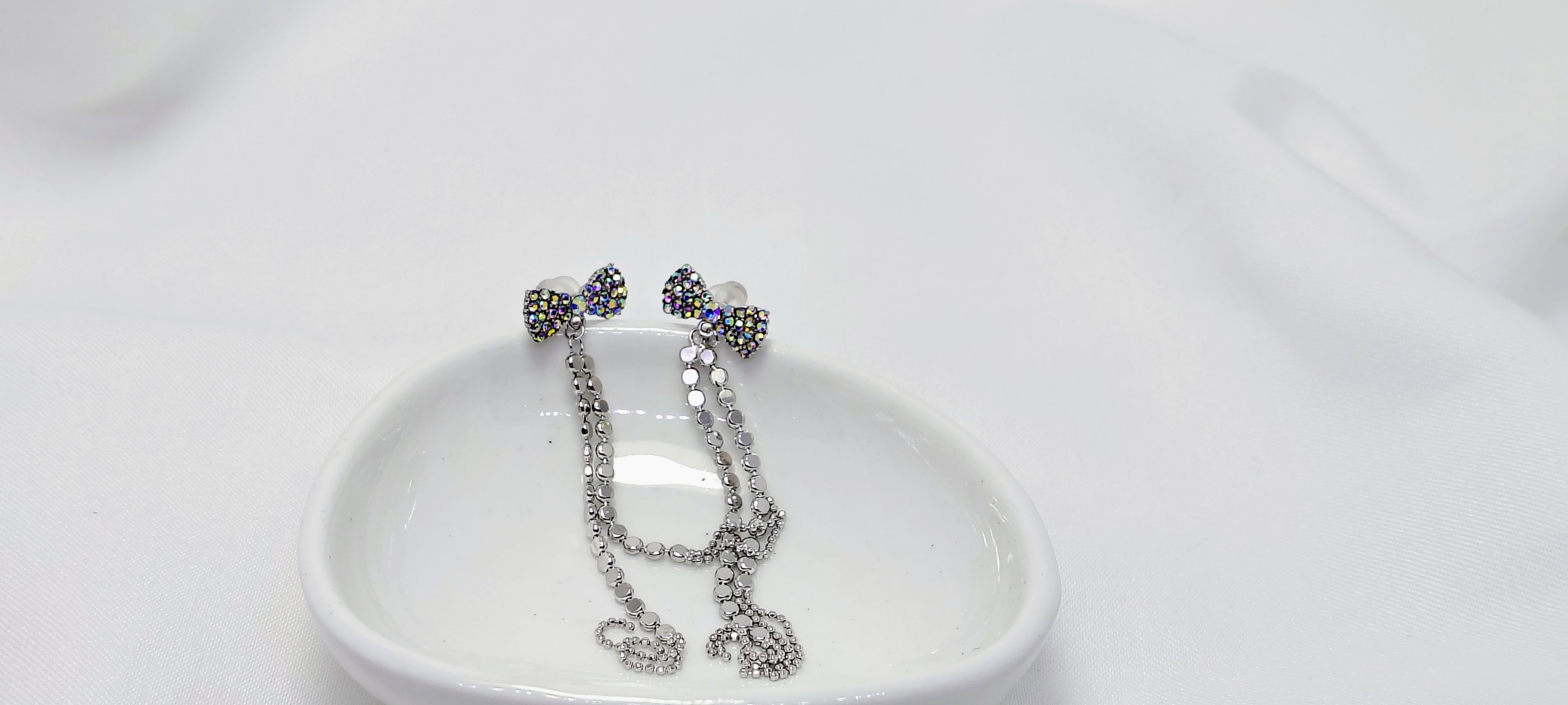 Soft & Feminine 925 Silver Earring - Strength doesn’t need noise.