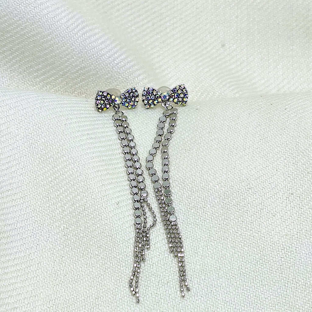 Soft & Feminine 925 Silver Earring - Strength doesn’t need noise.