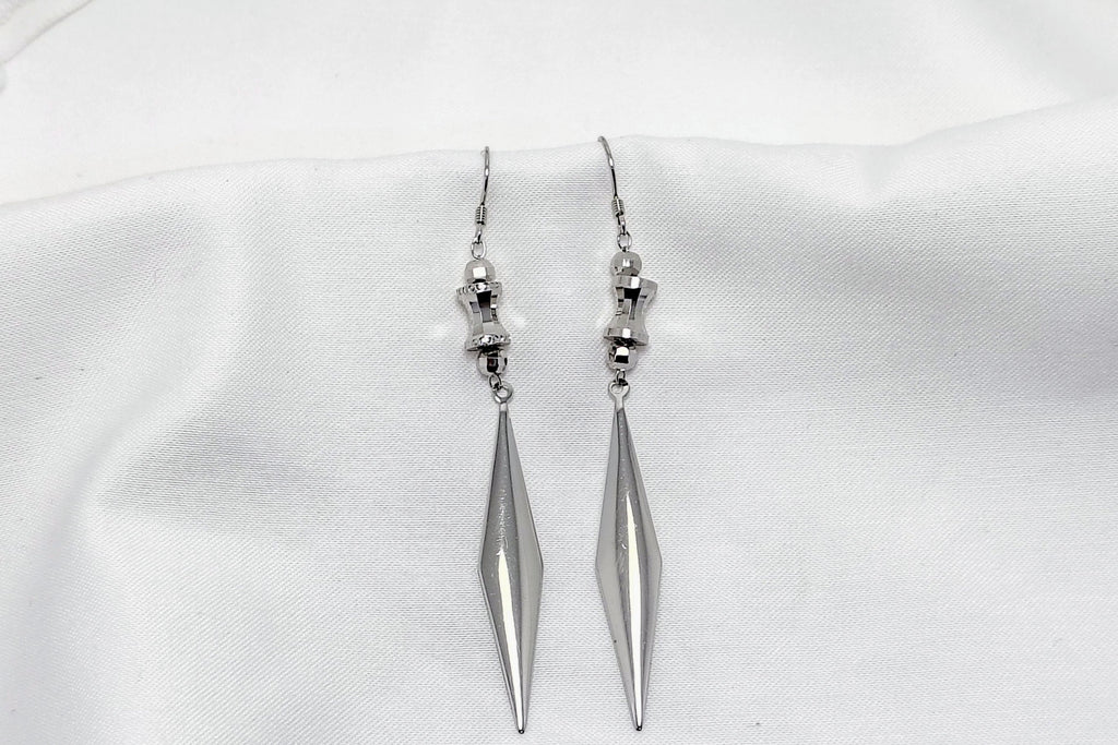 Silver Luxurious & Emotional 925 Earring - Work hard. Shine harder.