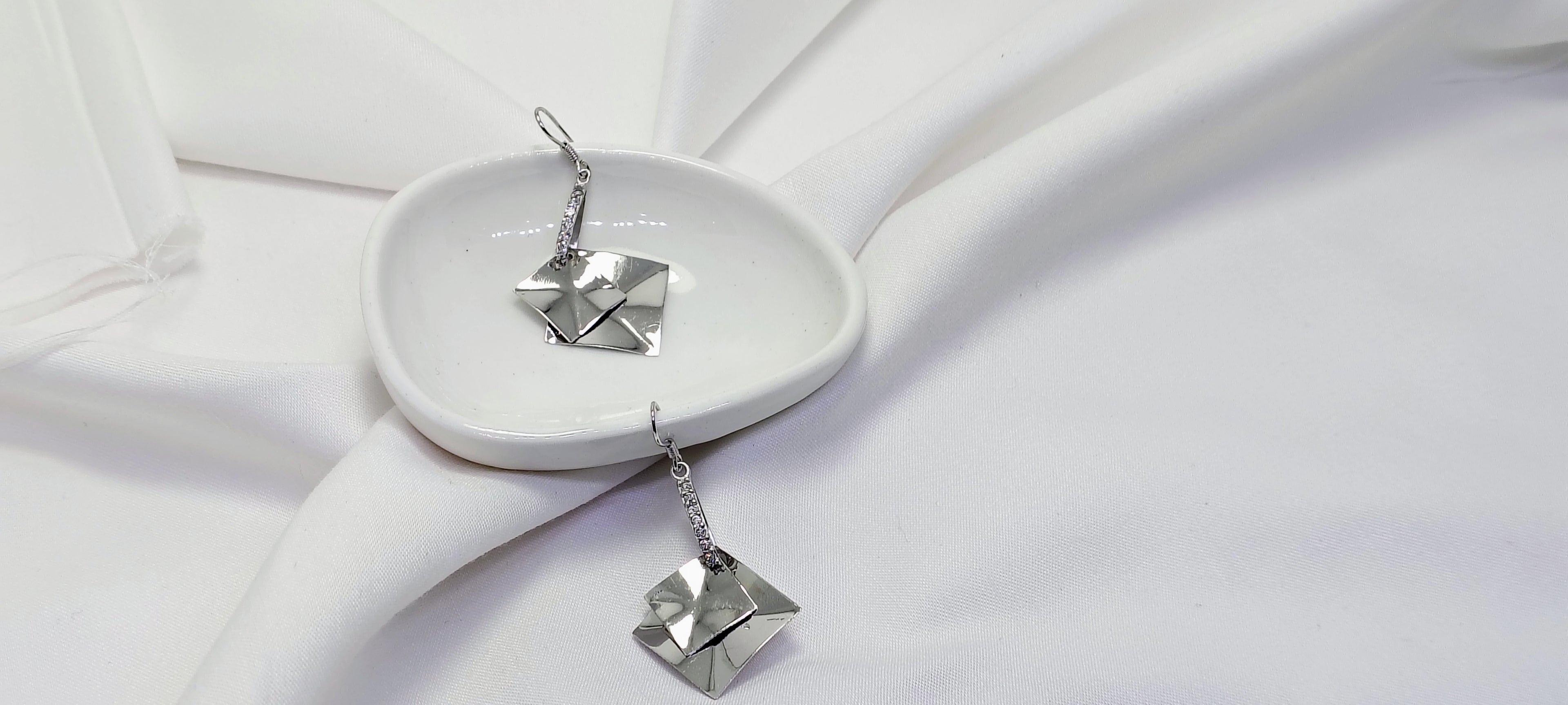 Modern Classic 925 Silver Earring - Because confidence deserves sparkle.