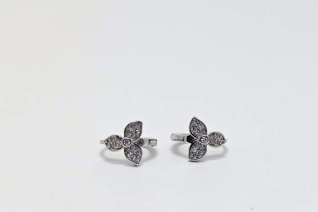 Silver Everyday Essential  Round Earrings - Luxury that moves with you.