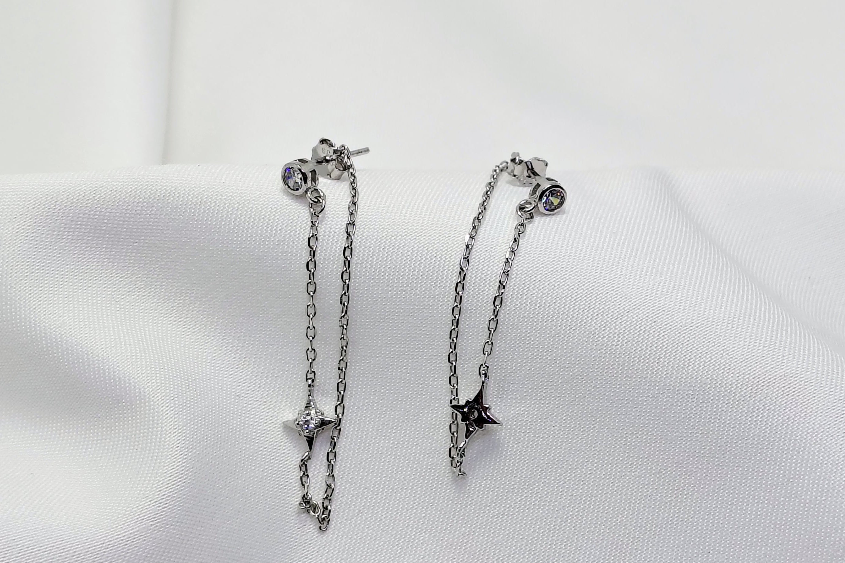 Mini Chain 925 Silver Stud - Work hard. Shine harder.