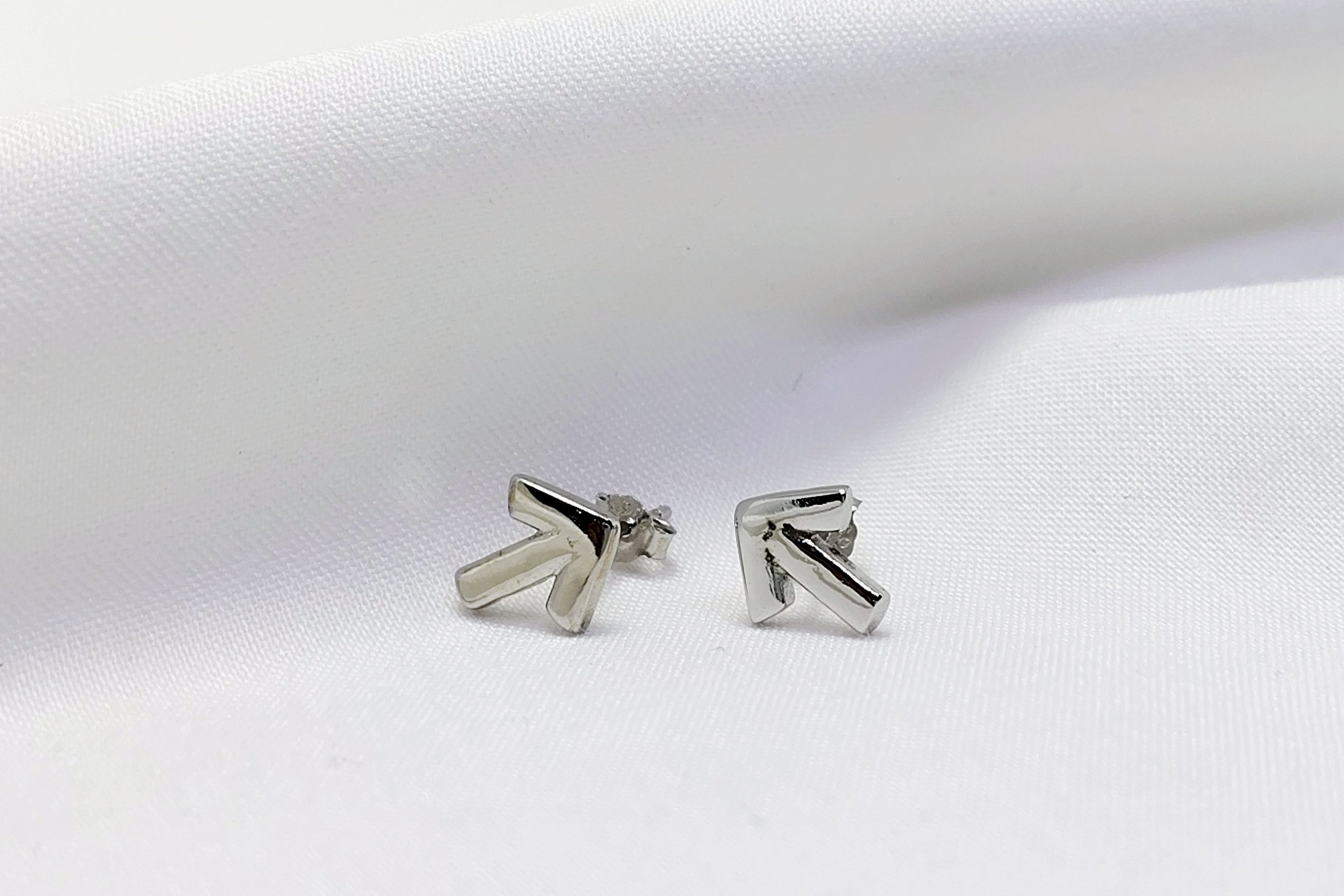 Silver Arrow Shape 925 Silver Stud Earrings - Your everyday signature.