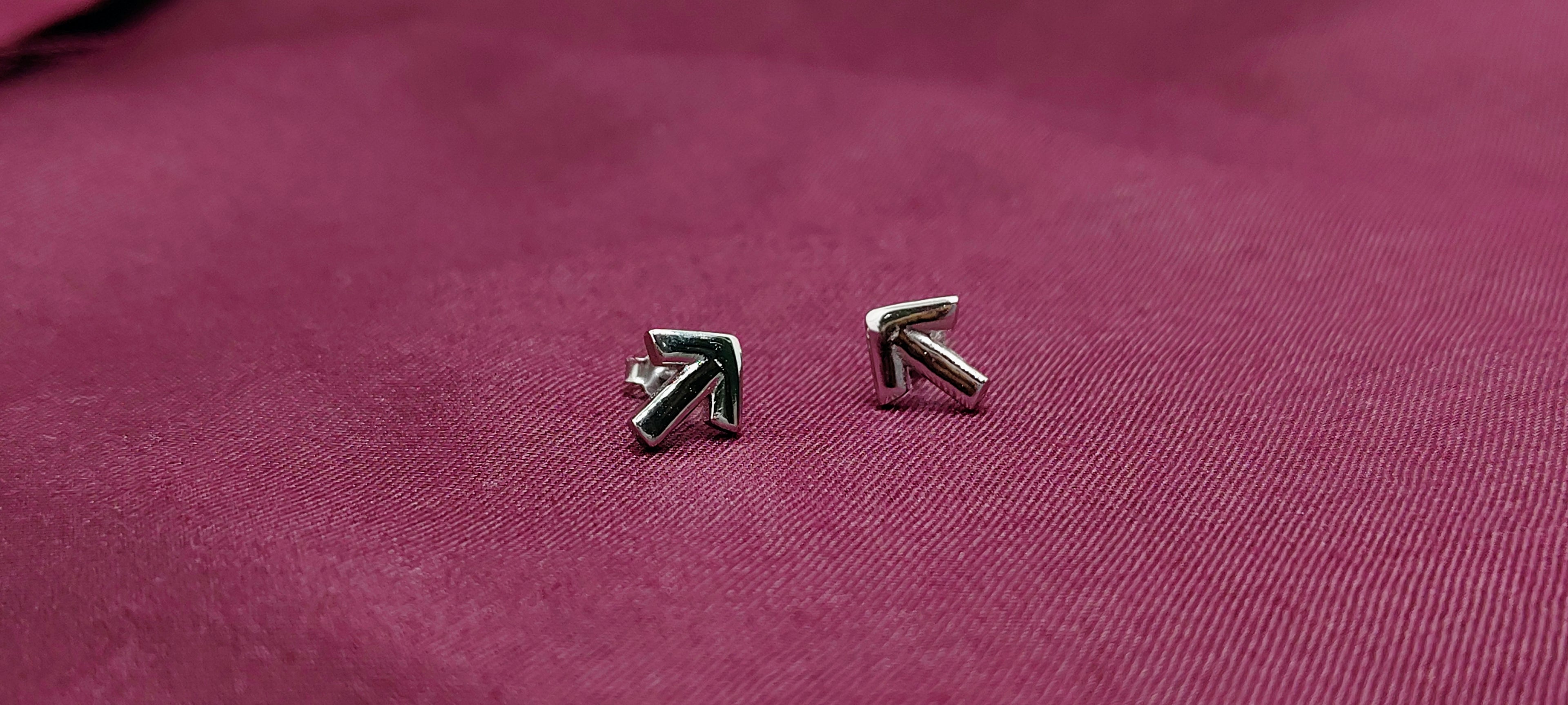 Silver Arrow Shape 925 Silver Stud Earrings - Your everyday signature.