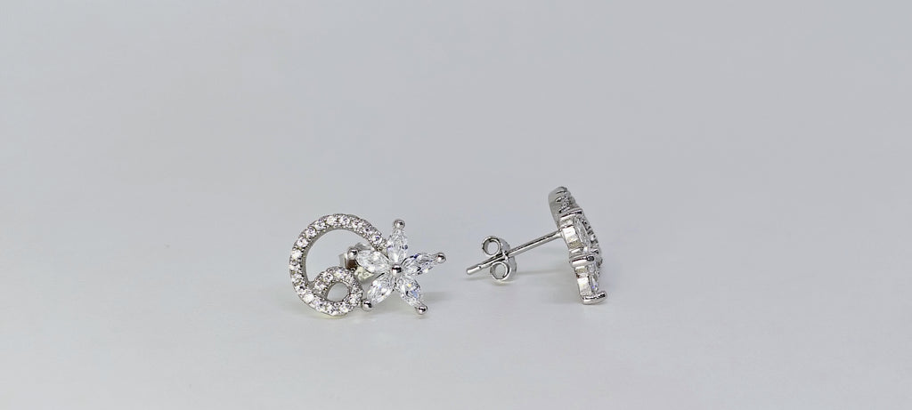 Silver Elegant Stud Earrings - Designed to catch the light — and the attention.