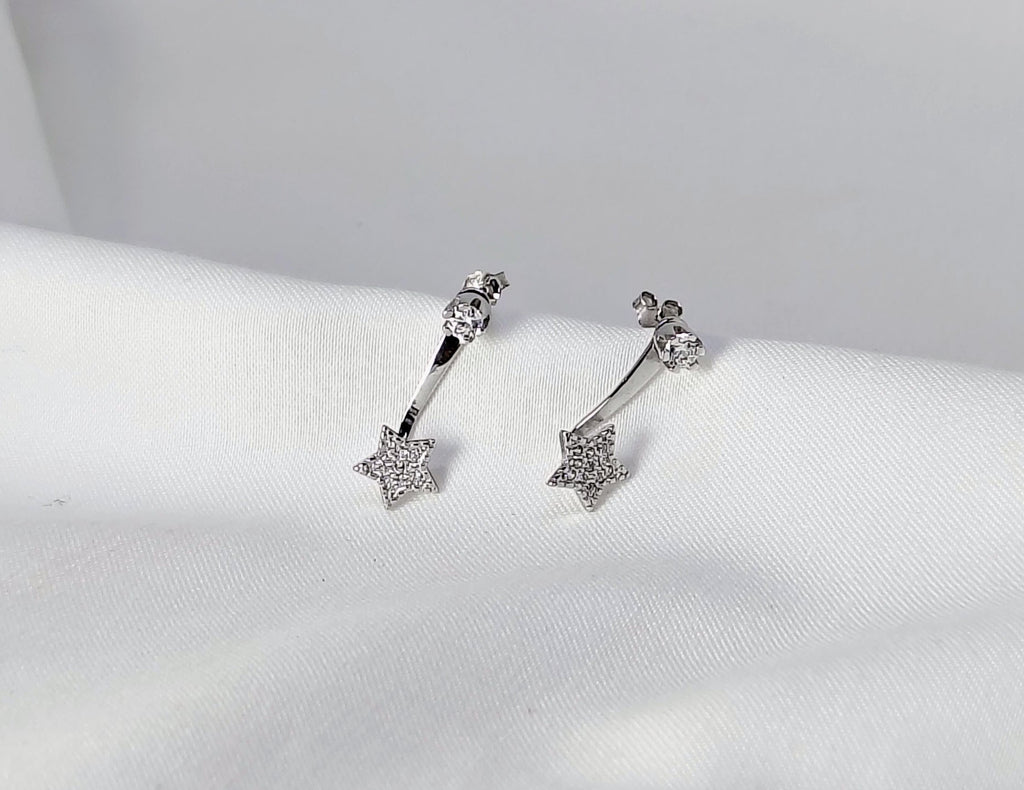 Star Essential 925 Silver Earring - Designed to frame your face when every eye turns.