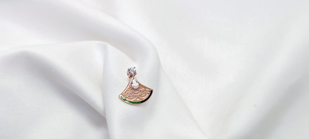 Luxury Rose Gold 925 Silver Pendant - Put these on. Feel different.