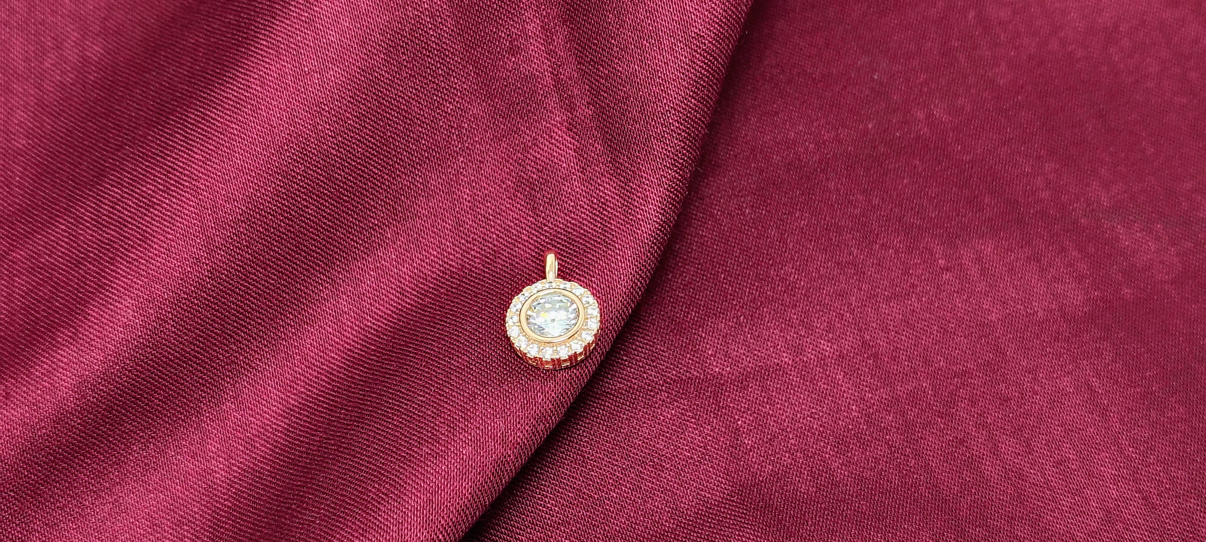 Classic Rose Gold 925 Silver Pendant - Grace with a little glamour.