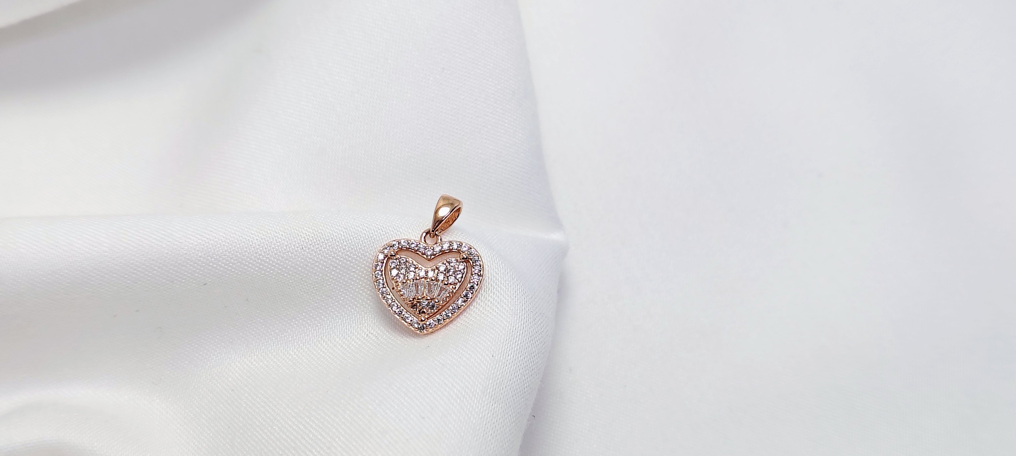 Heart Shape Rose Gold 925 Silver Pendant - A little sparkle for everything you’ve achieved.