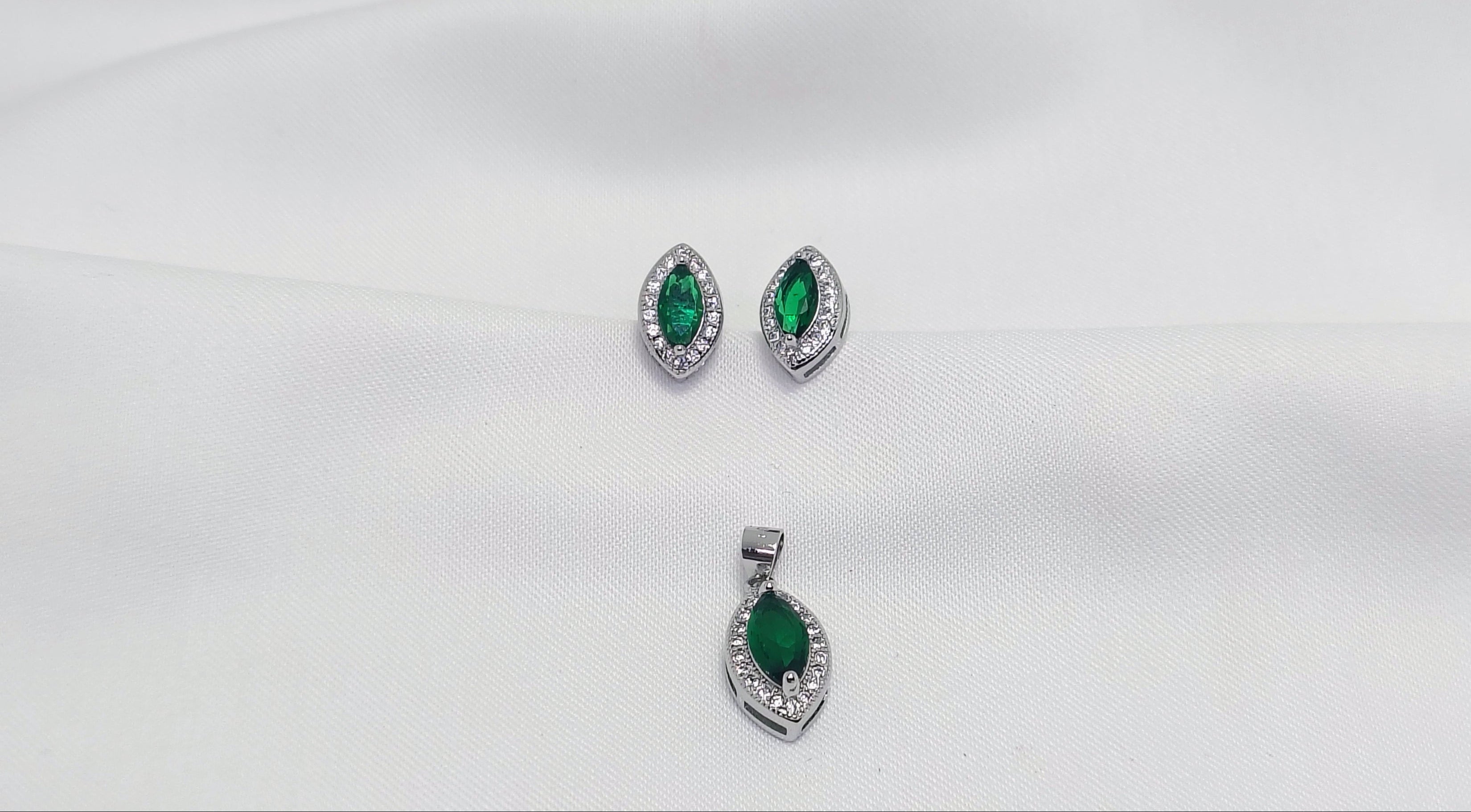 Green Diamond Silver Pendant Set - Made for nights that matter.