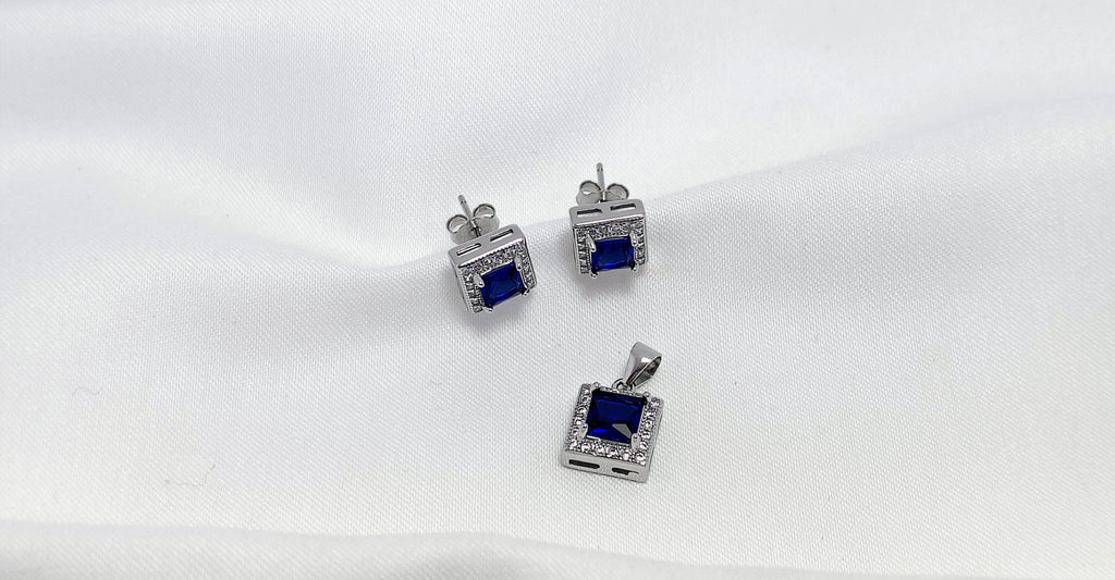 Blue Diamond 925 Silver Pendant Set - Made for everyday confidence.