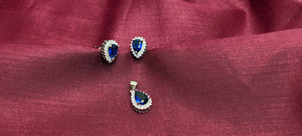 Luxury Finish Blue Diamond Silver Pendant Set - Subtle enough for work, strong enough to be noticed.