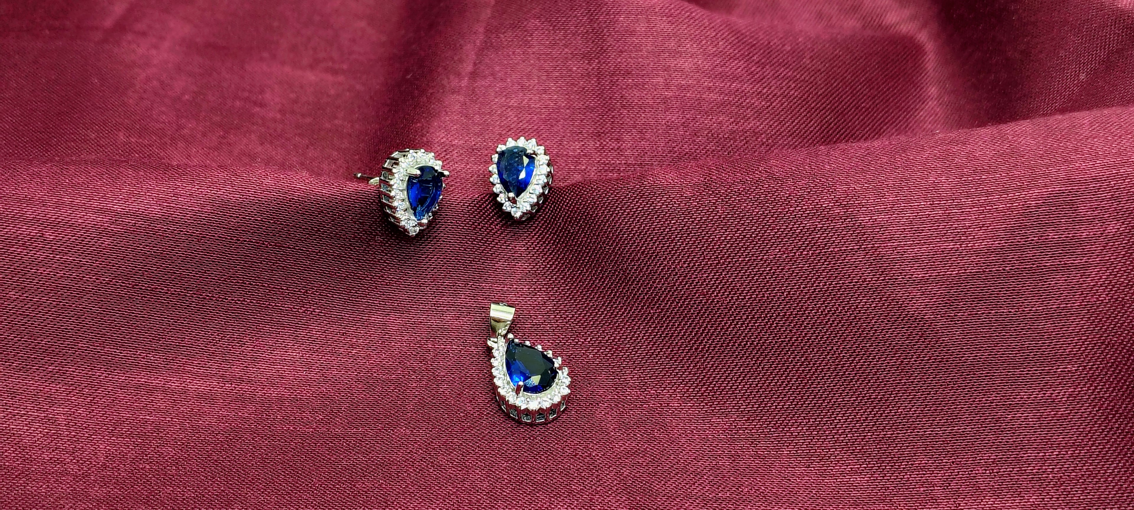 Luxury Finish Blue Diamond Silver Pendant Set - Subtle enough for work, strong enough to be noticed.