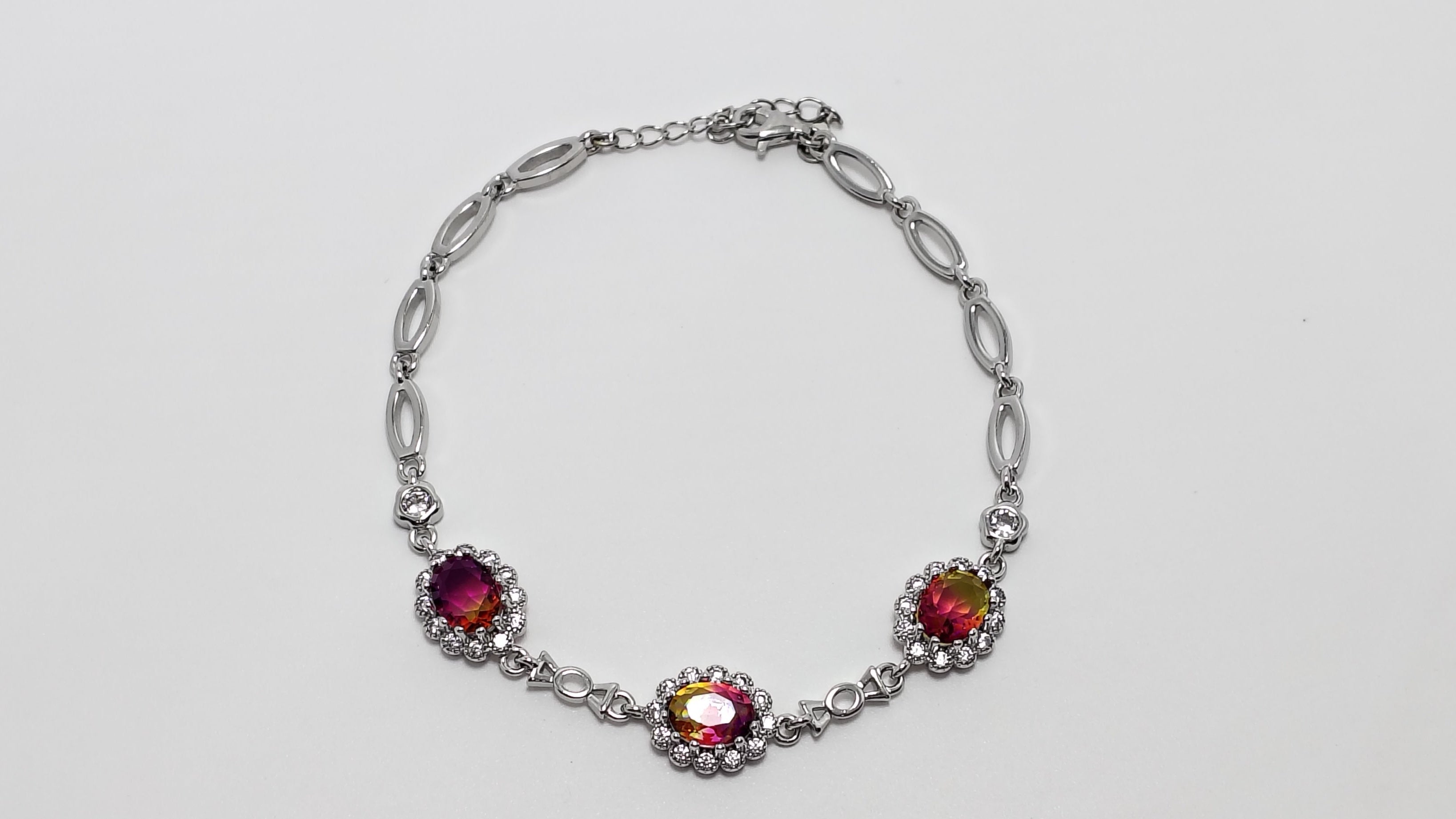 Limited Edition 925 Silver Bracelet - Everyday silver for ambitious women.
