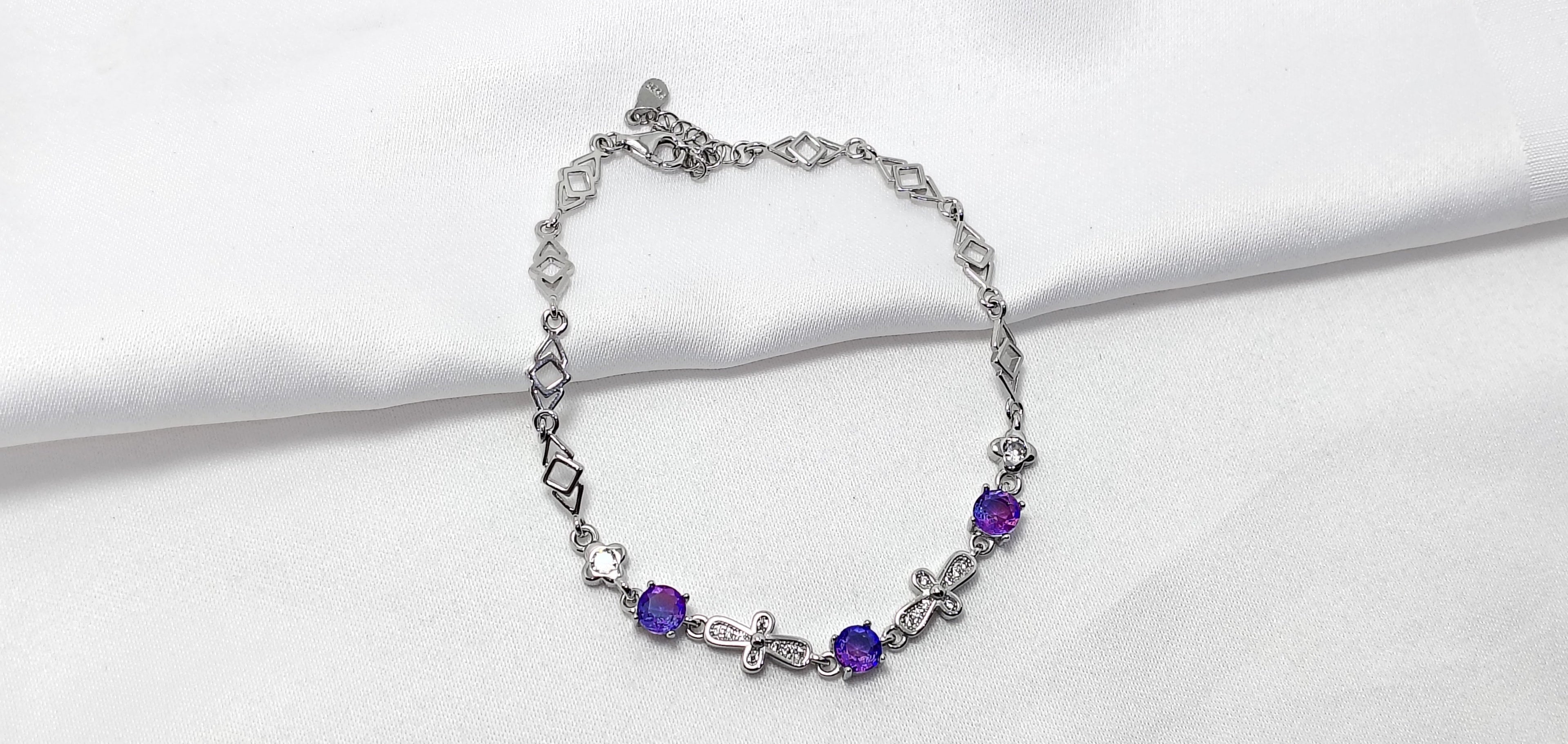 Summer Glow Adjustable 925 Silver Bracelet - Strength doesn’t need to shout.