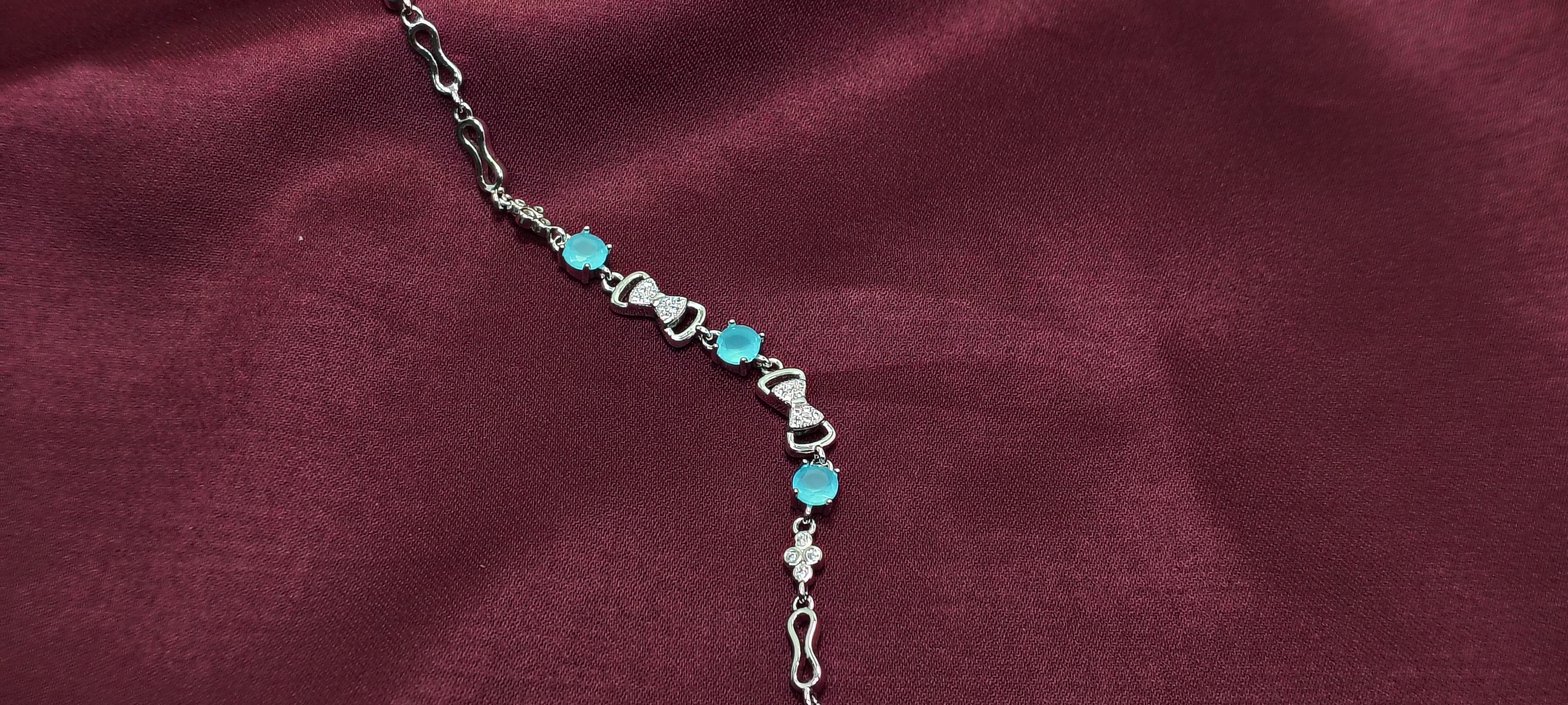 Cloud Blue Loose 925 Silver Bracelet - Celebrate the woman you’ve become.