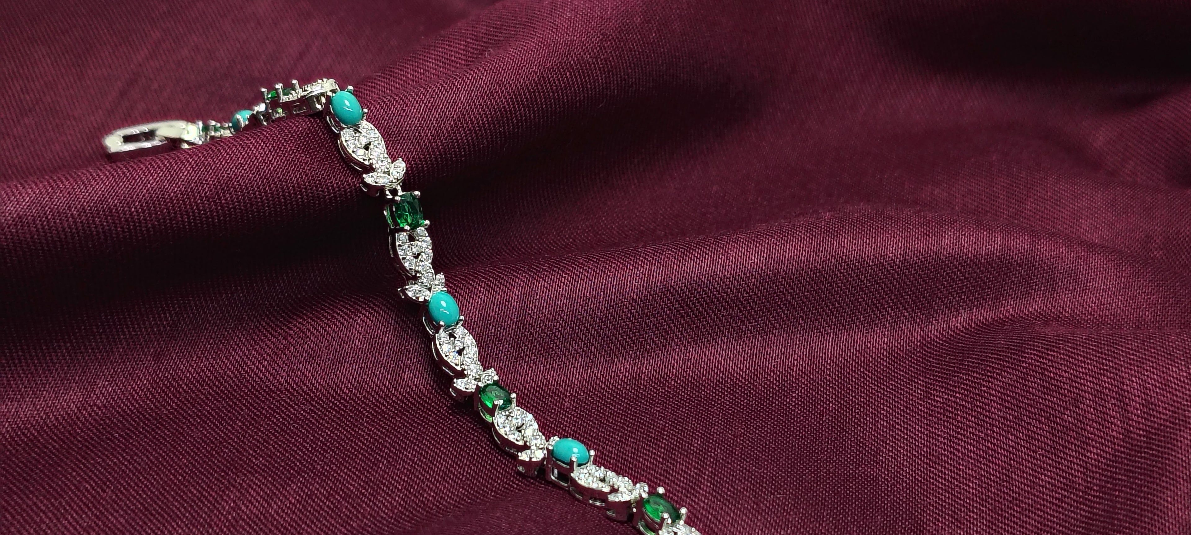 Opulent Multi Pearl White 925 Silver Bracelet - For women who don’t wait — they build.