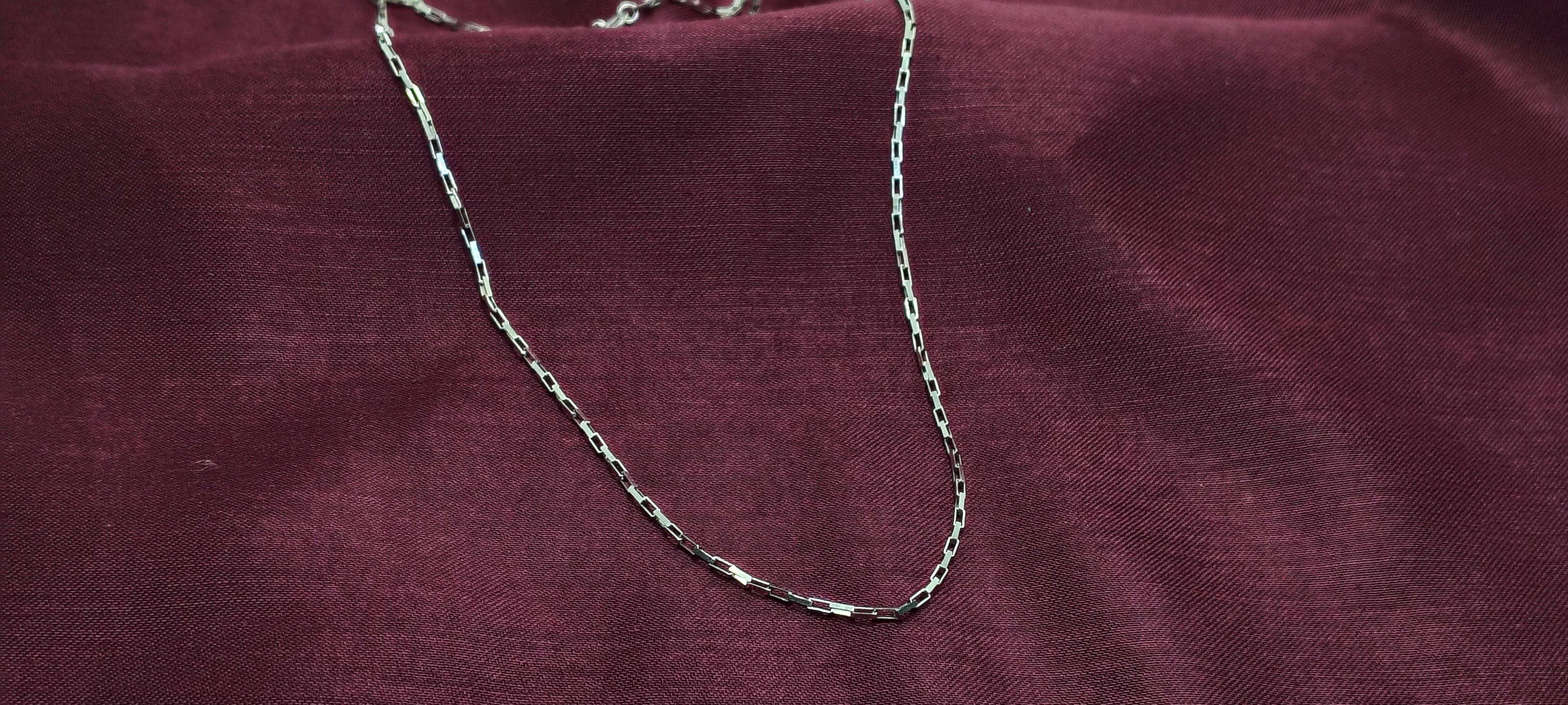 Minimalist Rectangle box 925 Silver Chain - For nights you’ll remember.