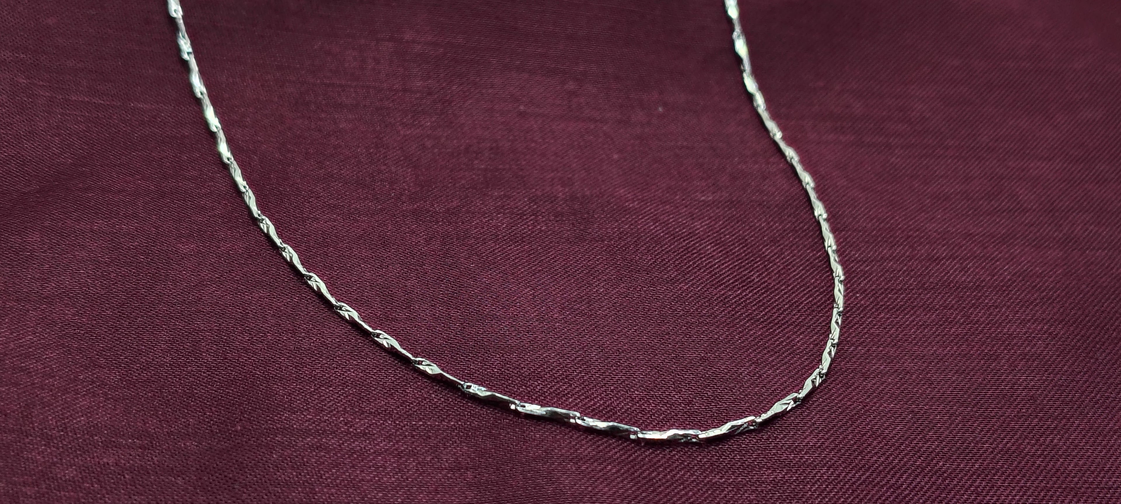 Classic 925 Silver Chain - Put these on. Feel different.