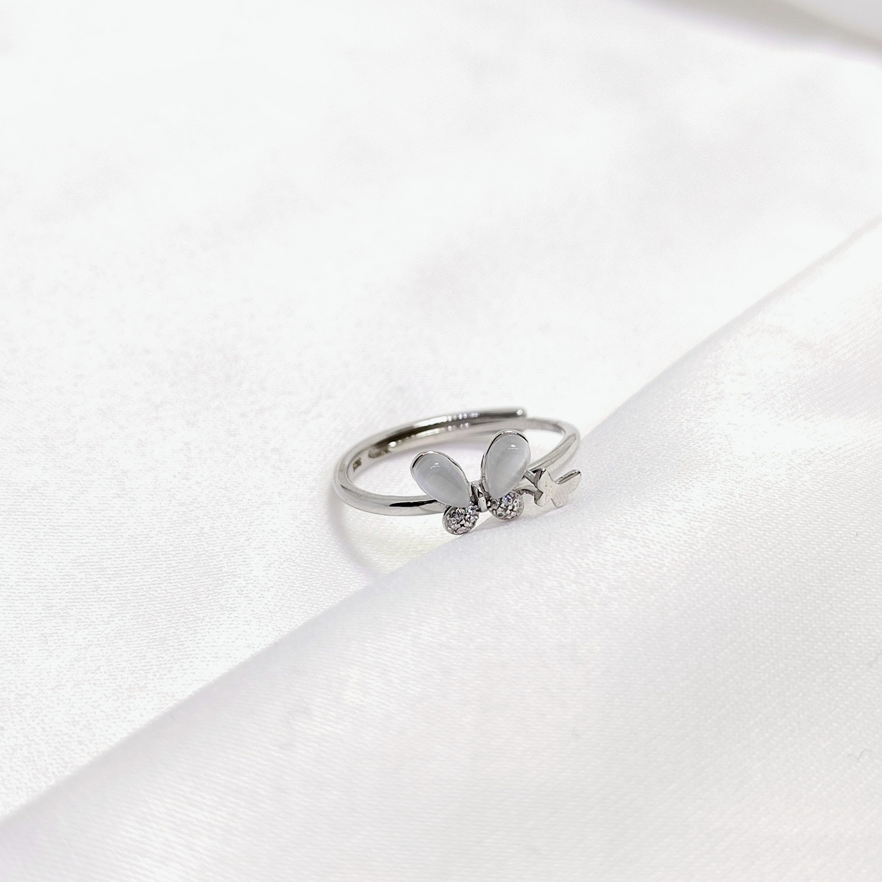 Trendy Butterfly Crystal Ring – 925 Sterling Silver Adjustable