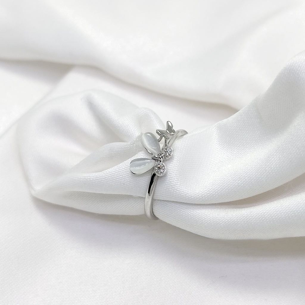 Trendy Butterfly Crystal Ring – 925 Sterling Silver Adjustable