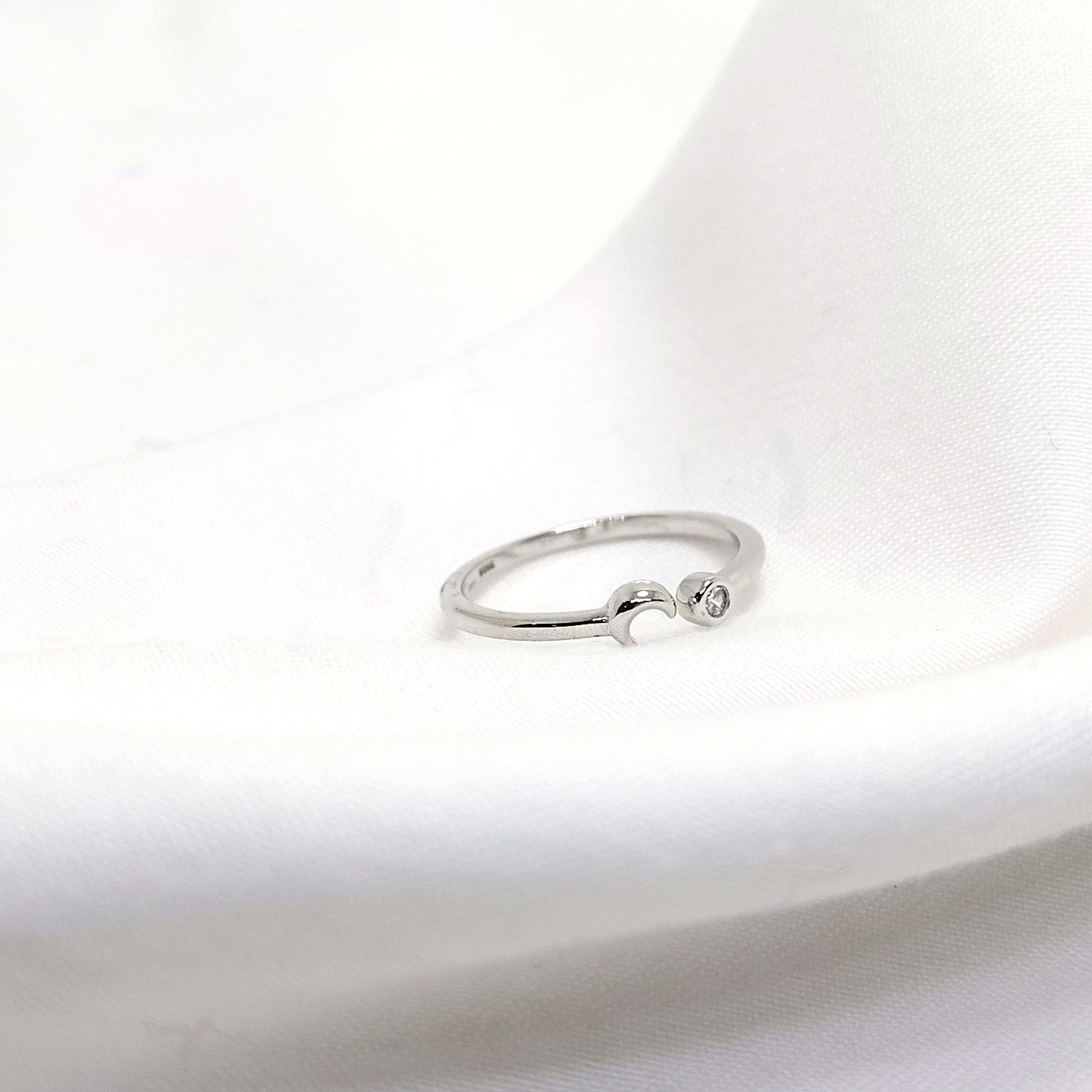 Elegant Adjustable Silver Ring – 925 Sterling Silver Fine Jewelry | Timeless Minimal Design
