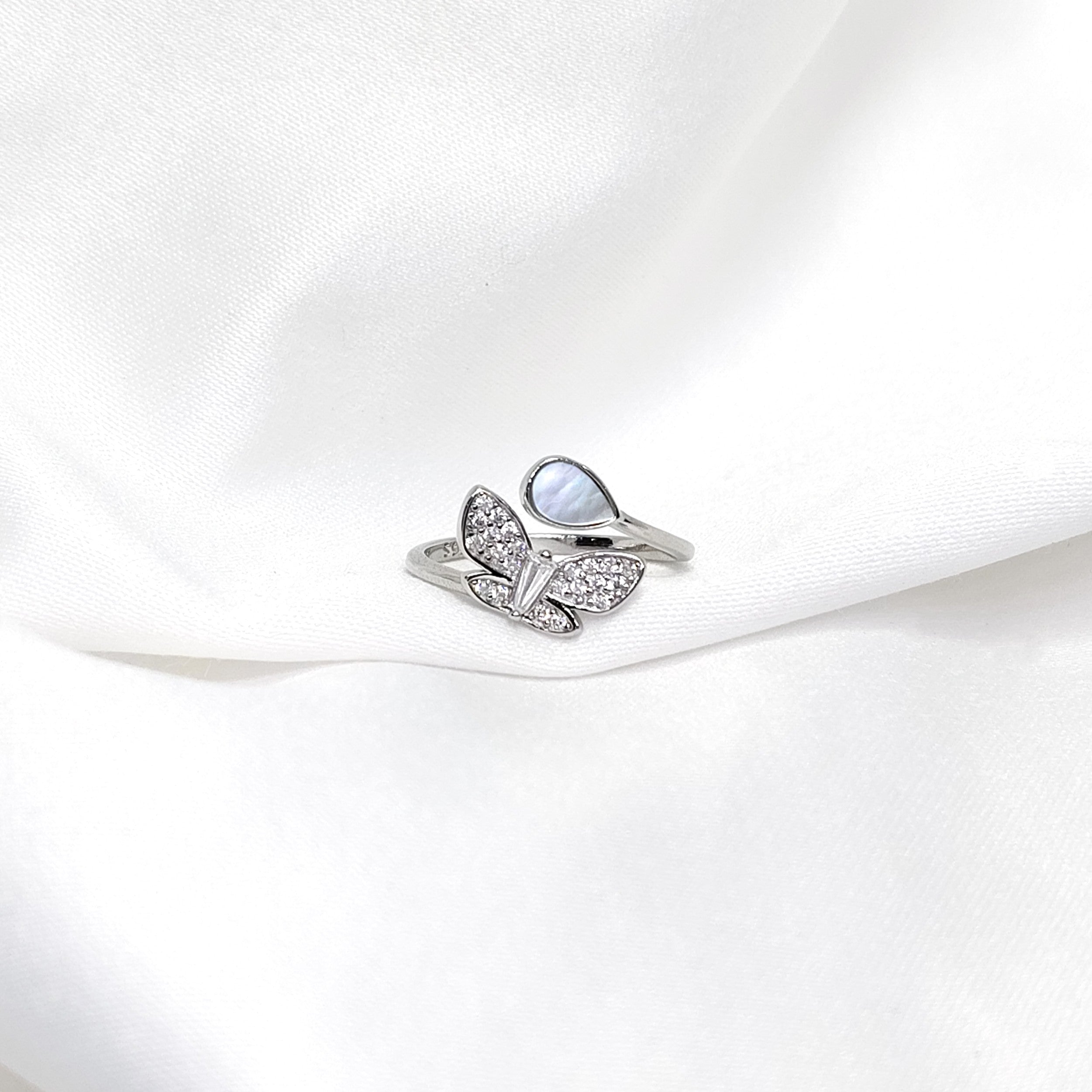 Auré Butterfly Sculpture 925 Silver Ring
