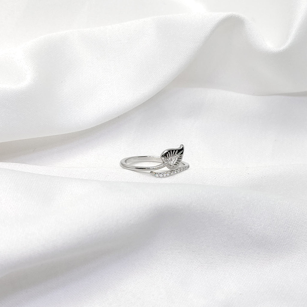 Auré Love Sculpture 925 Silver Ring