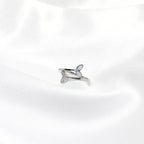 Wave Flow Silver Ring – Trendy Fluid Design Ring for Girls