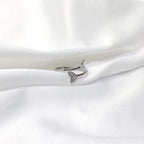 Wave Flow Silver Ring – Trendy Fluid Design Ring for Girls