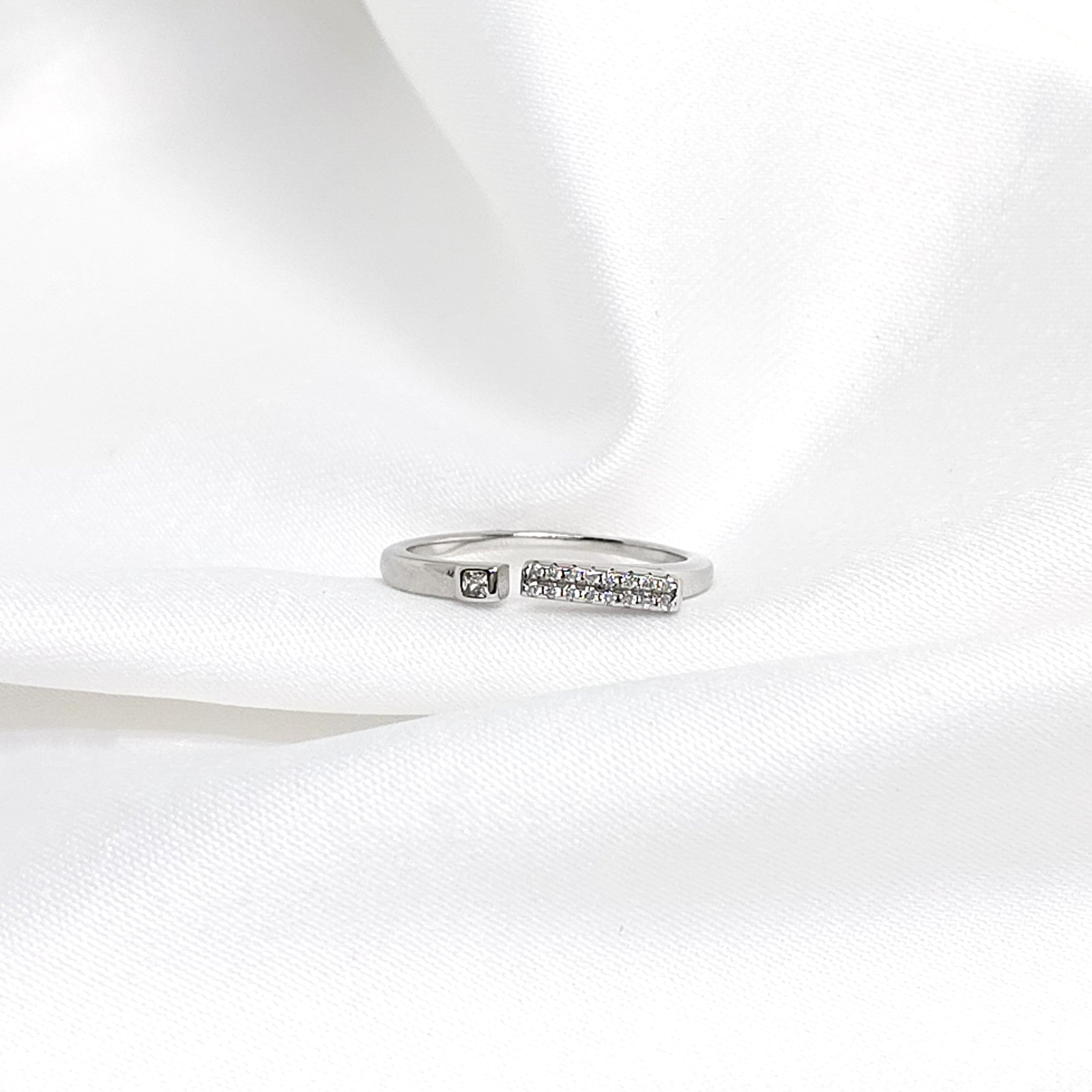 Glossy Dome 925 Silver Ring – Bold Everyday Statement Ring