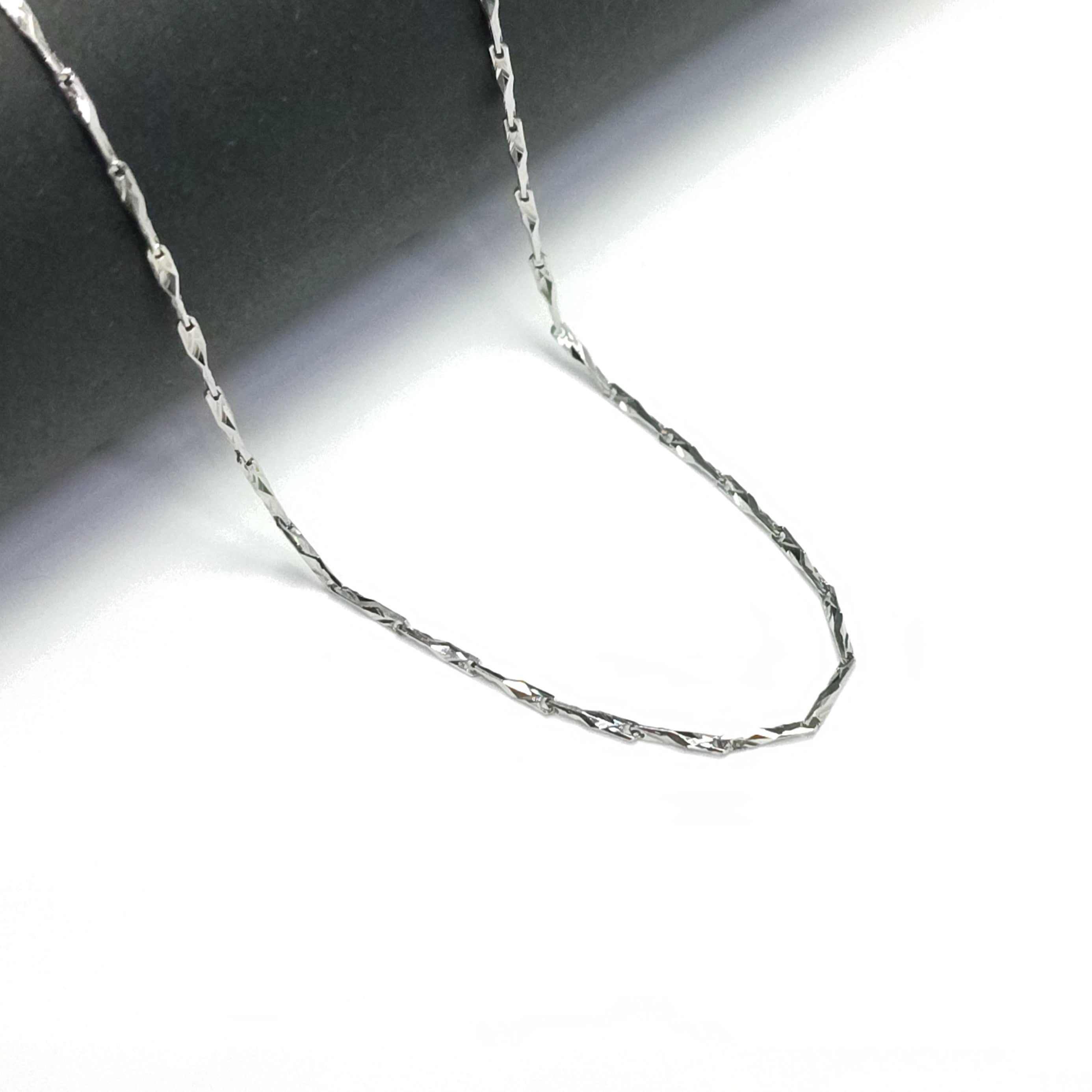 Classic 925 Silver Chain - Put these on. Feel different.