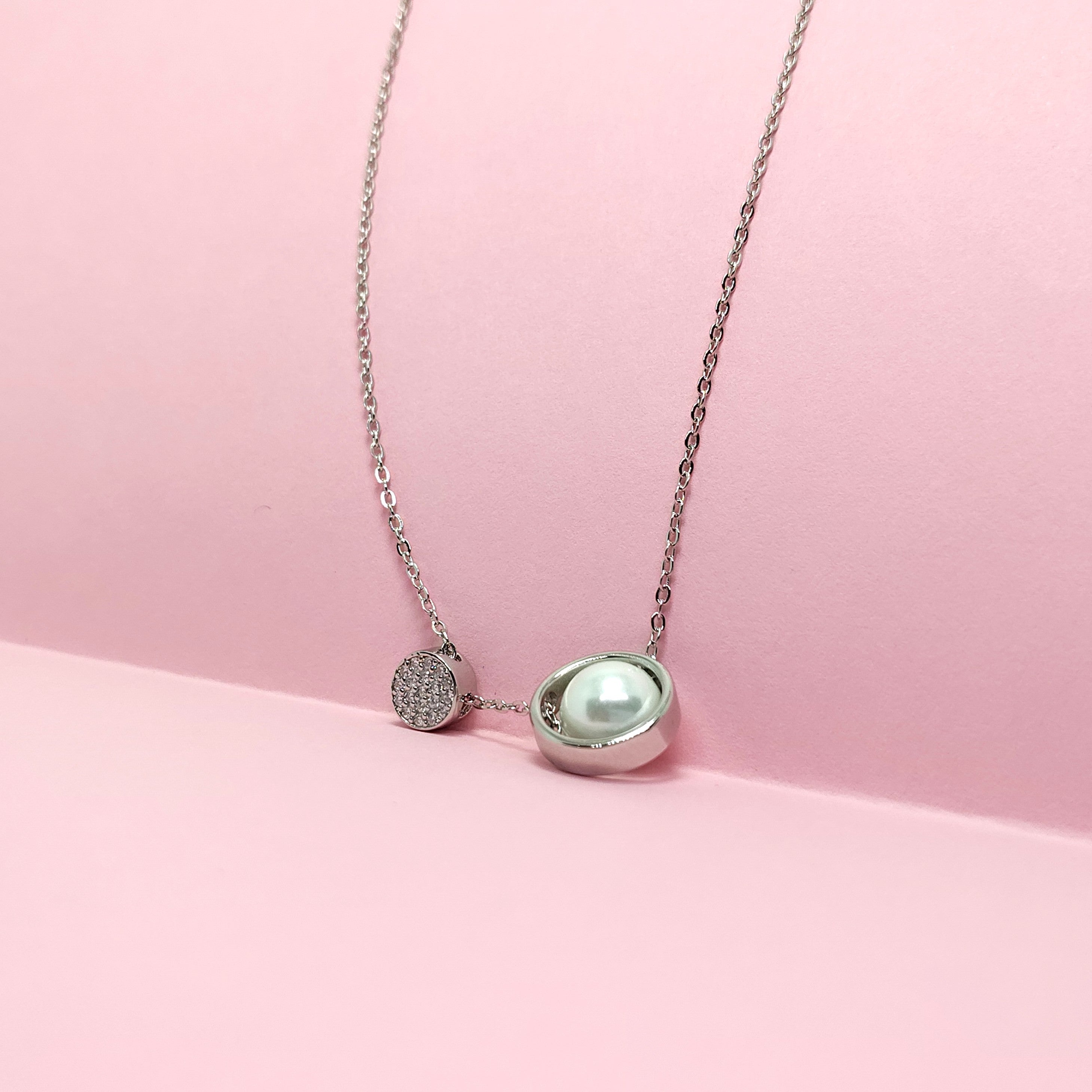 925 Silver Round Pearl Necklace – Elegant Minimal Chain for Women